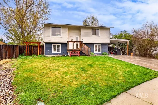 580 Easy St, Kuna, ID 83634