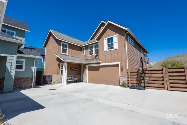 2845 S Barnside Way, Boise, ID 83716