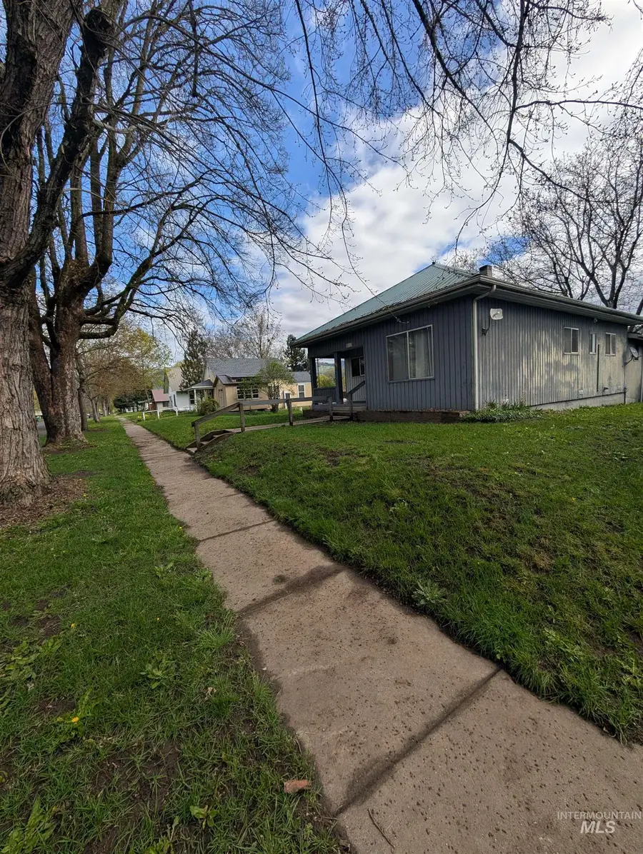 815 Maple Street, Kamiah, ID 83536 - #2