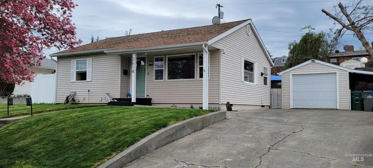 2614 9th Ave, Lewiston, ID 83501 - #1