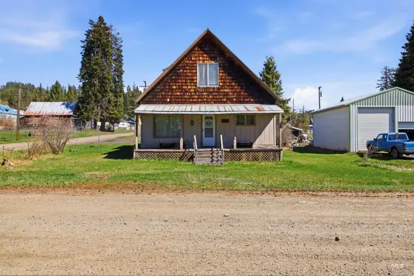 312 3rd Ave, Bovill, ID 83806