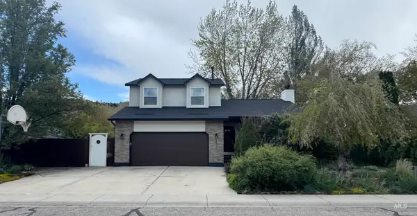 4590 N Waterfront Way, Boise, ID 83703
