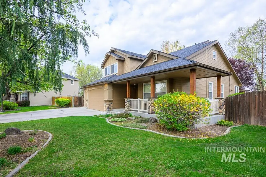 427 S Silver Bow Ave., Eagle, ID 83616 - #3