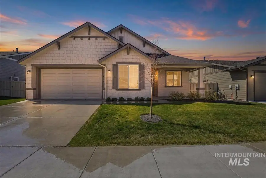 2109 N Gelding Ct, Middleton, ID 83644 - #2