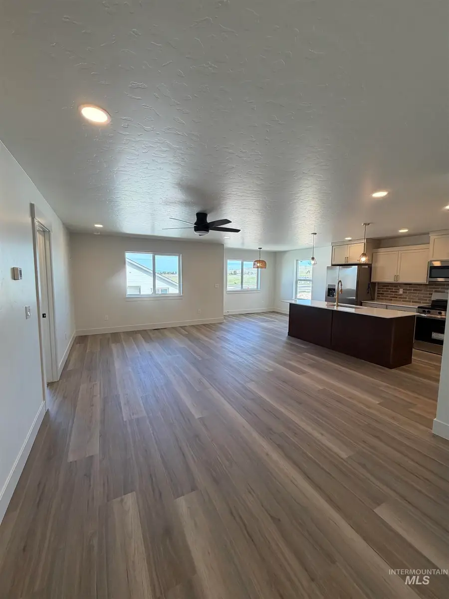 2805 Cypress Pointe Ave, Payette, ID 83661 - #3