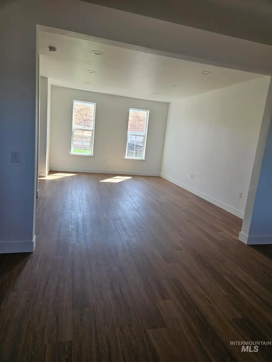 1198 Edington, Moscow, ID 83843 - #2