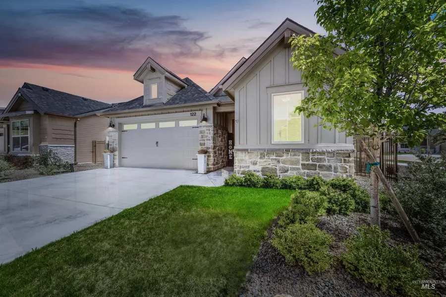 122 N Woody Knoll Ln, Eagle, ID 83616 - #2