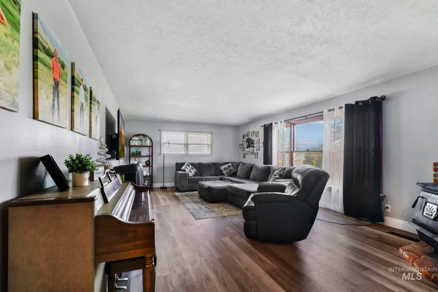 1084 E 300 N, Declo, ID 83323 - #2