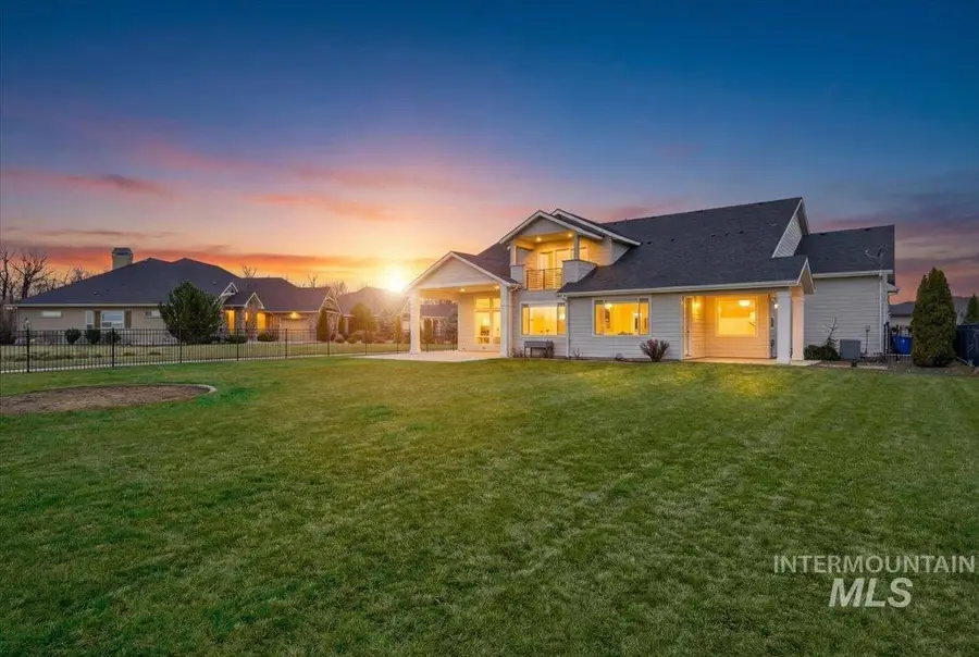 604 S Rivermist Ave, Star, ID 83669 - #3