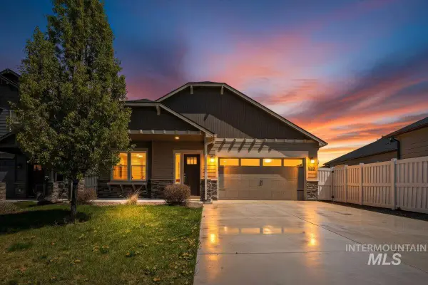 6822 S Maverick Way, Boise, ID 83709