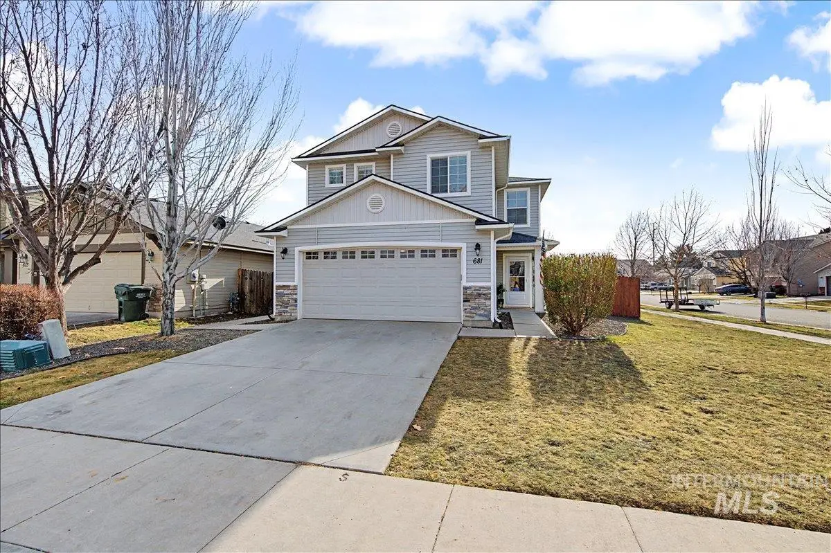 681 W Archerfield St, Meridian, ID 83646 - #1