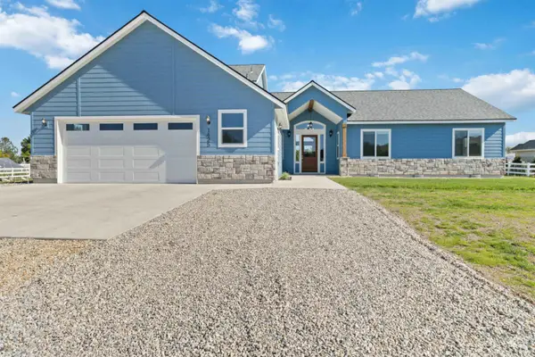 1425 Connelly Ln, Emmett, ID 83617