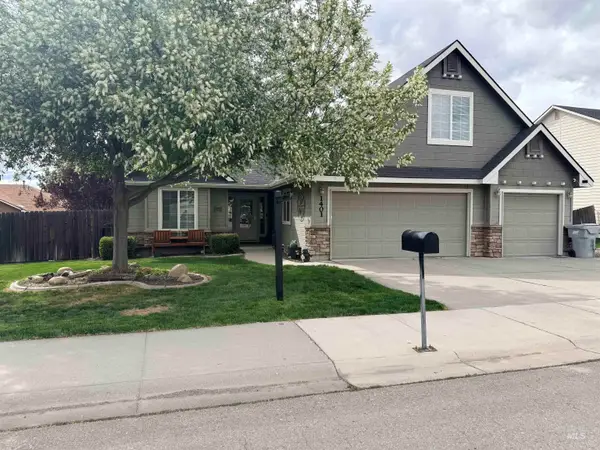 1401 N 14th E, Mountain Home, ID 83647