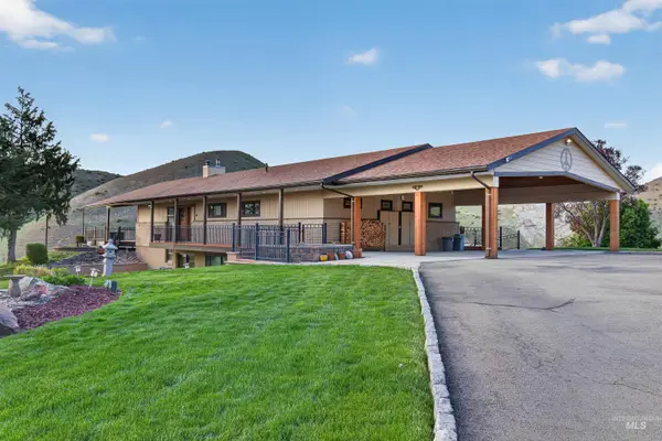 7777 N Pierce Park Rd., Boise, ID 83714