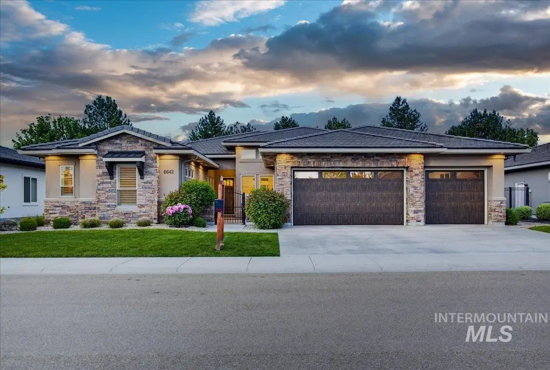 6642 N Crantini Way, Meridian, ID 83646 - #1