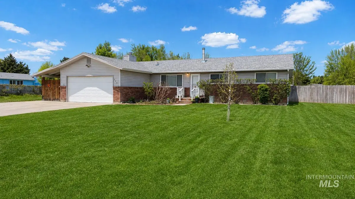 240 NW Wilson, Mountain Home, ID 83647 - #1