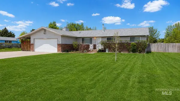240 NW Wilson, Mountain Home, ID 83647