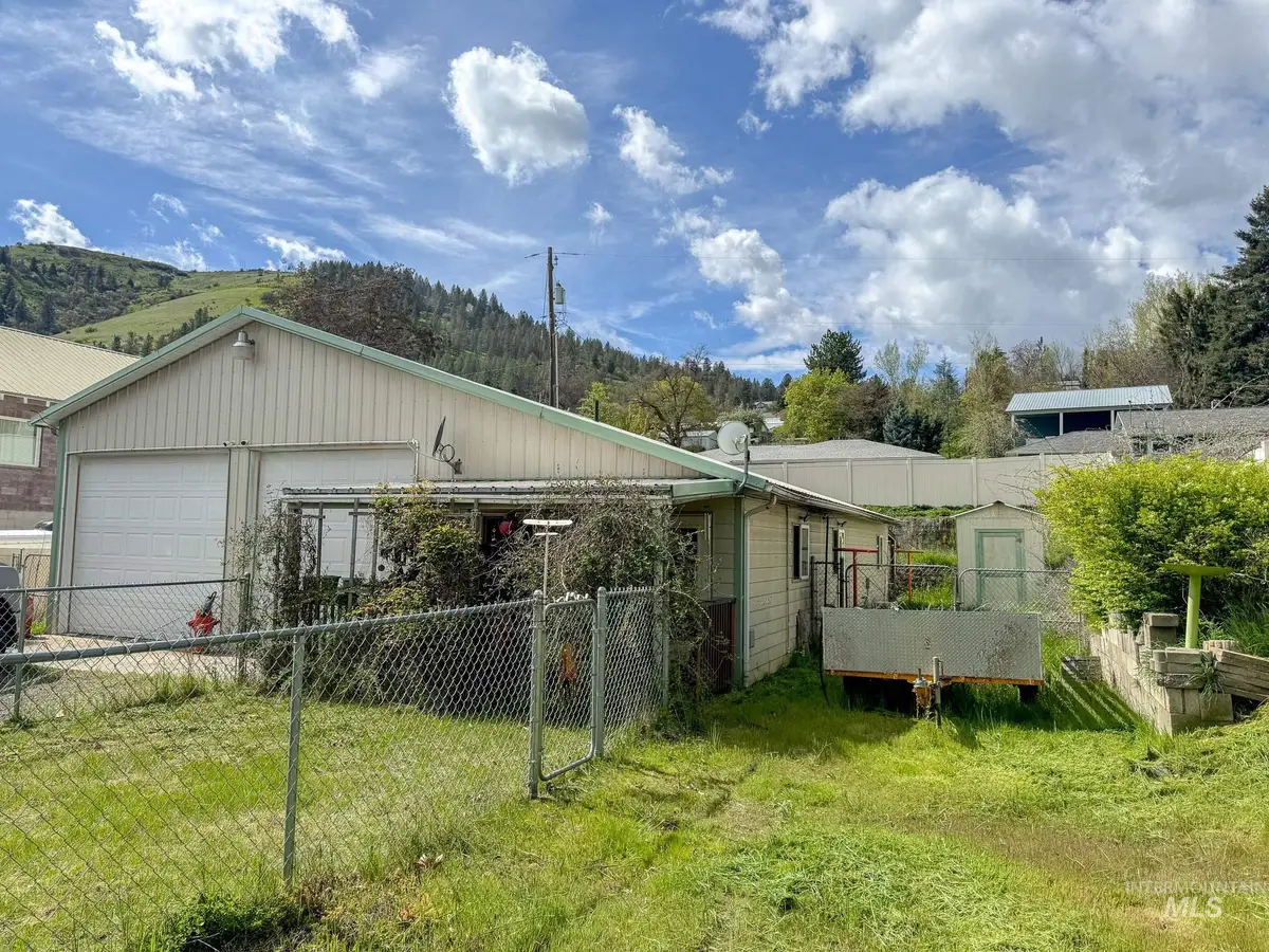 218 State St, Juliaetta, ID 83535 - #1