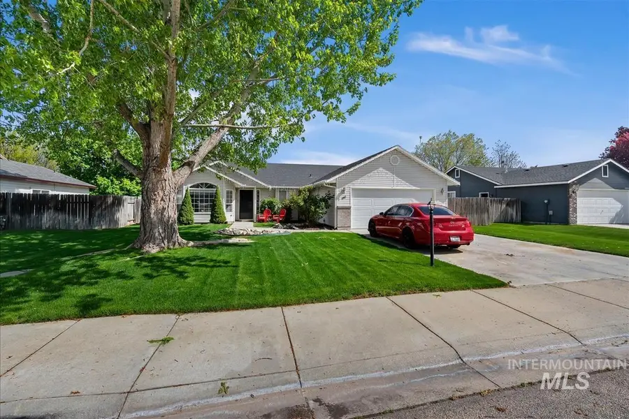 1102 W Waltman Dr, Meridian, ID 83642 - #2
