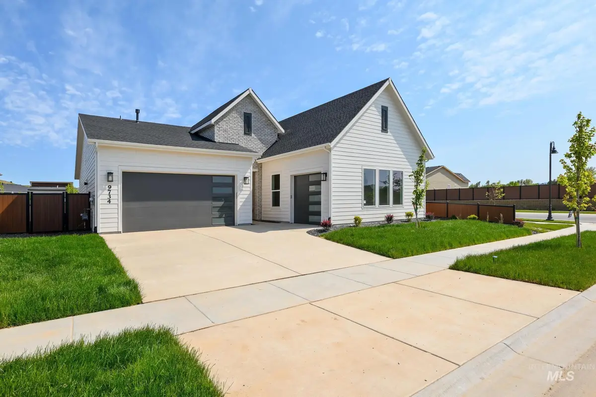 10883 W Wellness St, Kuna, ID 83634 - #1