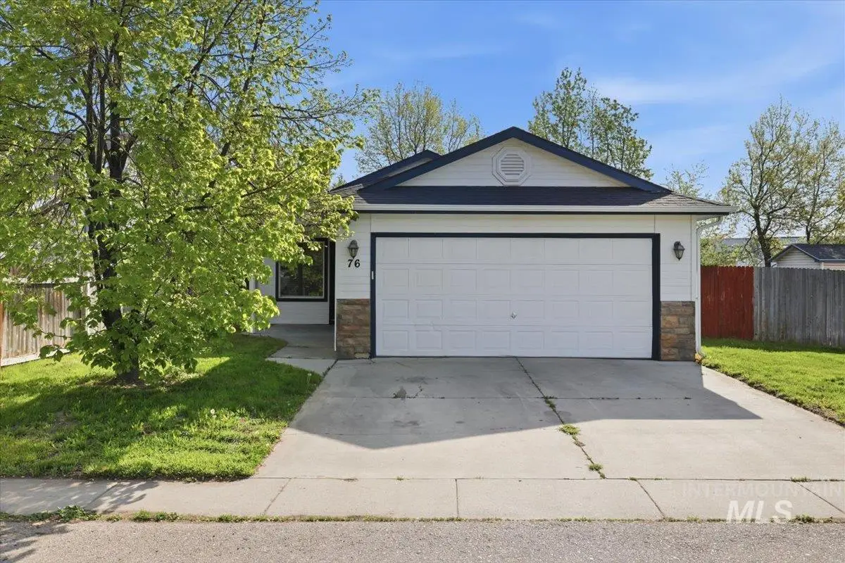 76 S Chase St, Nampa, ID 83687 - #1