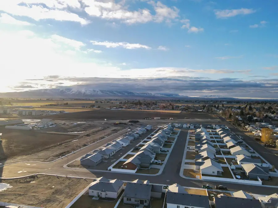 2421 Bristol Avenue, Burley, ID 83318 - #2