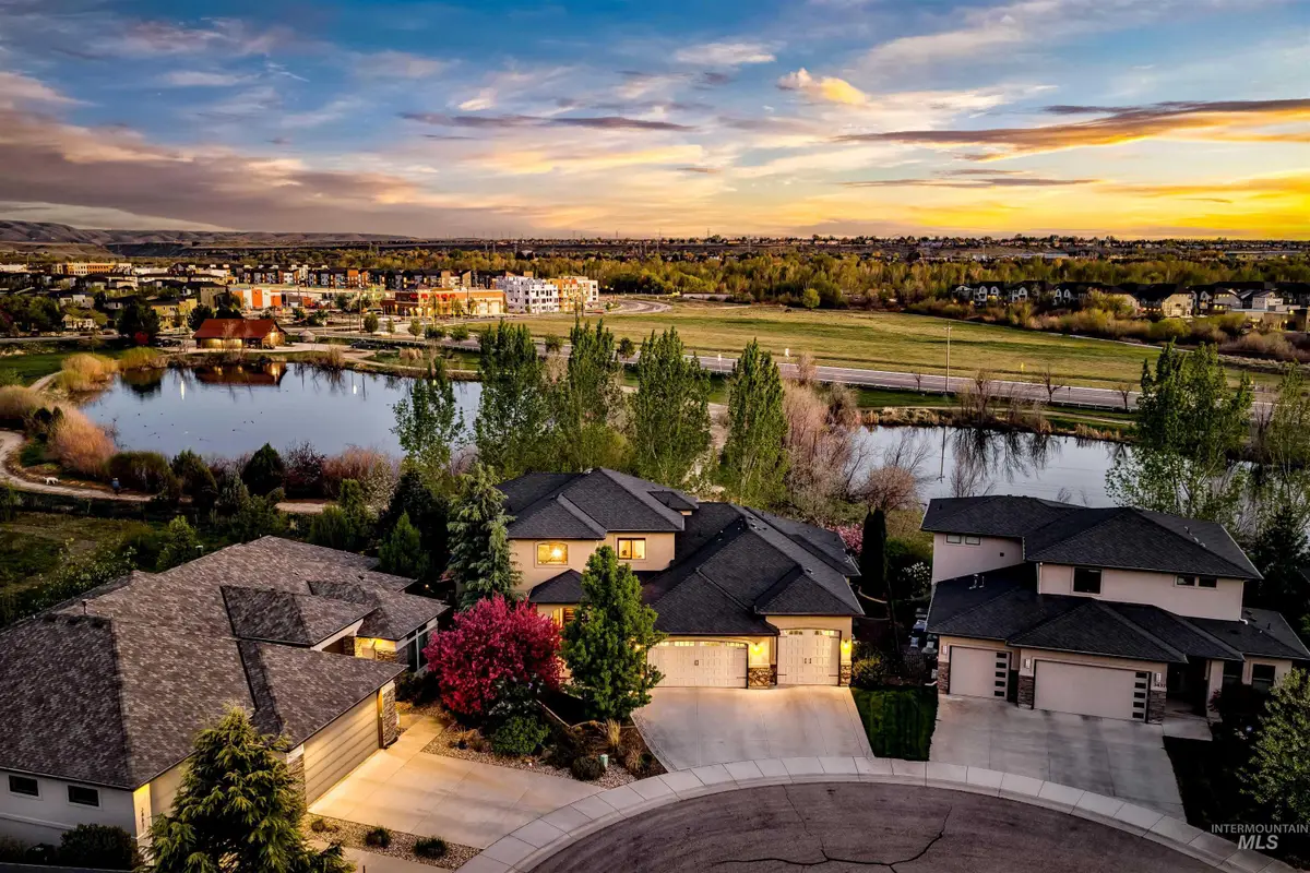 3445 E Parsnip Peak Dr, Boise, ID 83716 - #1