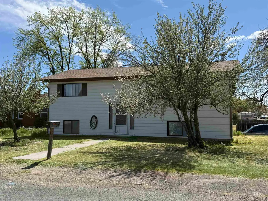 141 Wirsching Ave W, Twin Falls, ID 83301 - #2