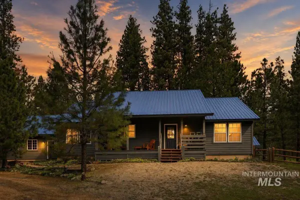 20 Bull Pine Rd, Idaho City, ID 83631