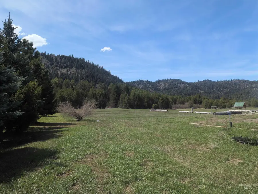 9675 Packer John Rd, Cascade, ID 83611 - #3