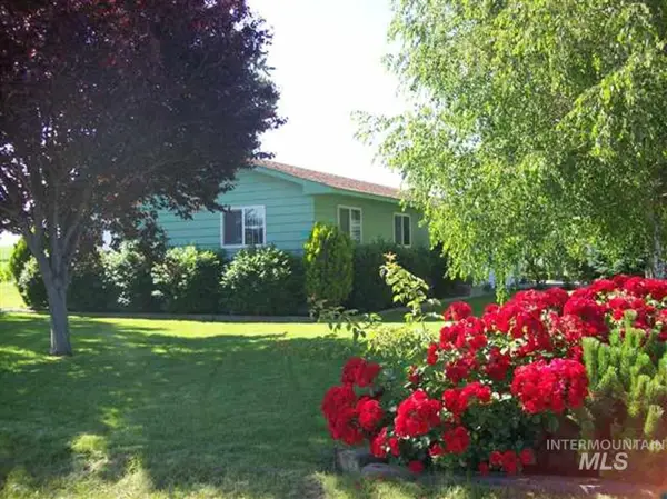 721 Mendiola Rd, Nyssa, OR 97913