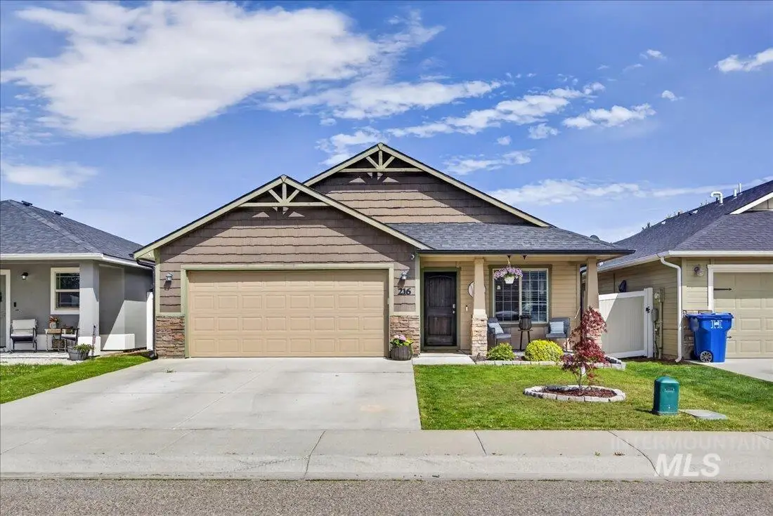 216 Crimson Circle E, Fruitland, ID 83619 - #1