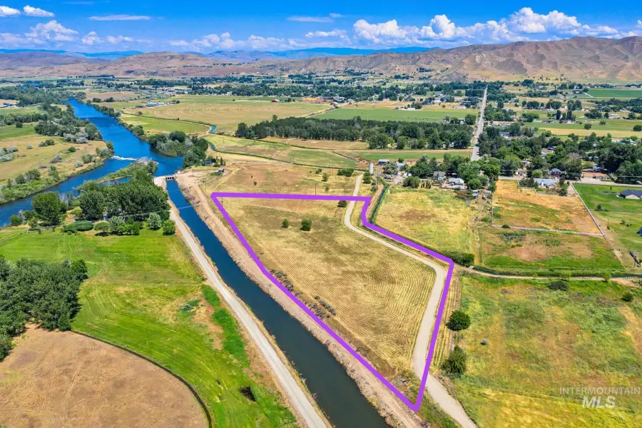 1760 Meyer Ln, Emmett, ID 83617 - #2