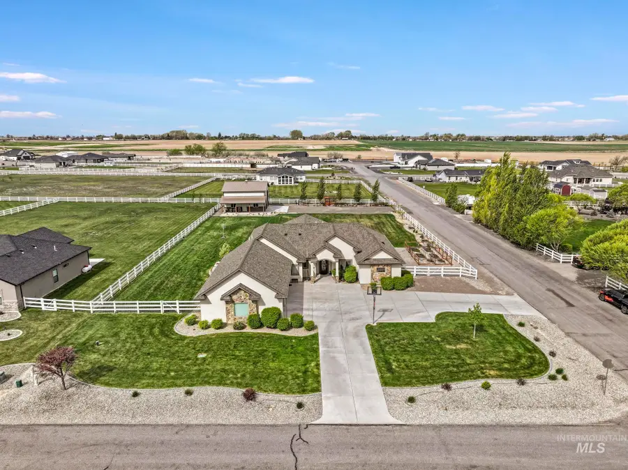3743 N 2481 E, Twin Falls, ID 83301 - #2