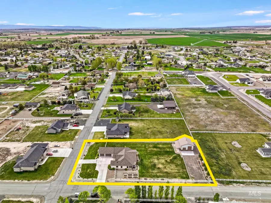 3743 N 2481 E, Twin Falls, ID 83301 - #3