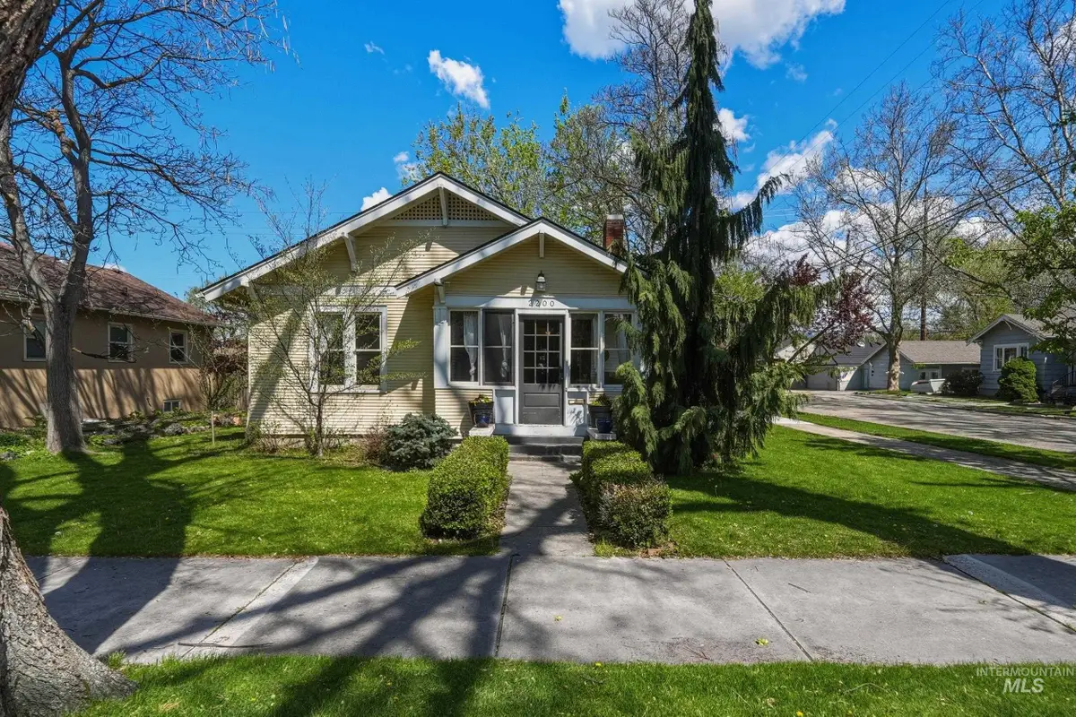 2200 W Bannock St, Boise, ID 83702 - #1