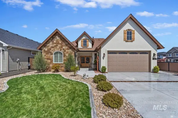 2016 E Mainacht St, Meridian, ID 83642