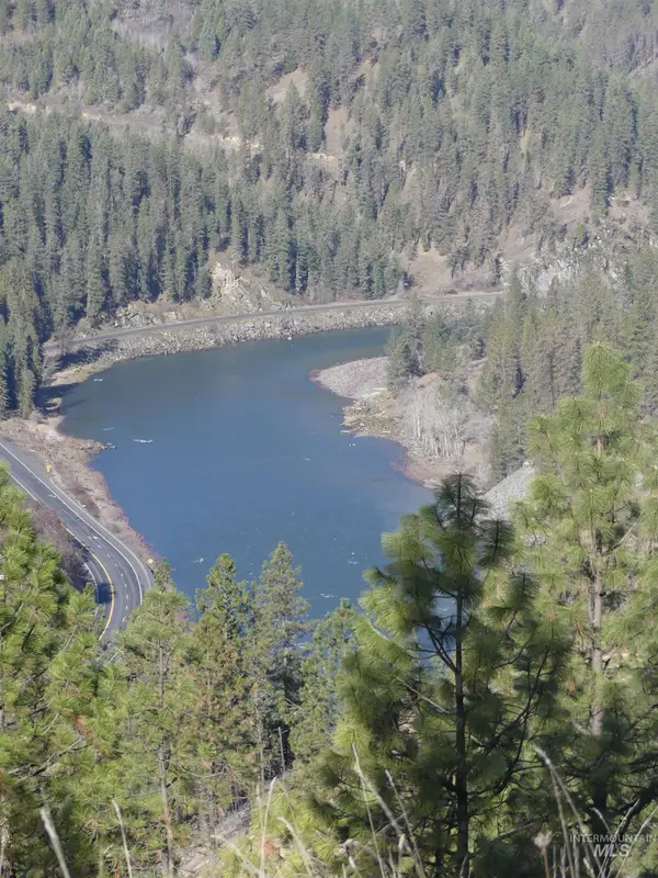 1404 Carrot Ridge Road, Greer, ID 83536