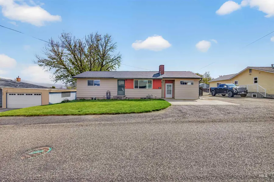 1301 Boston Street, Clarkston, WA 99403 - #2