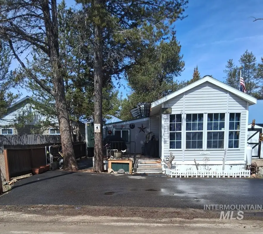 12 D Street, Cascade, ID 83611 - #2