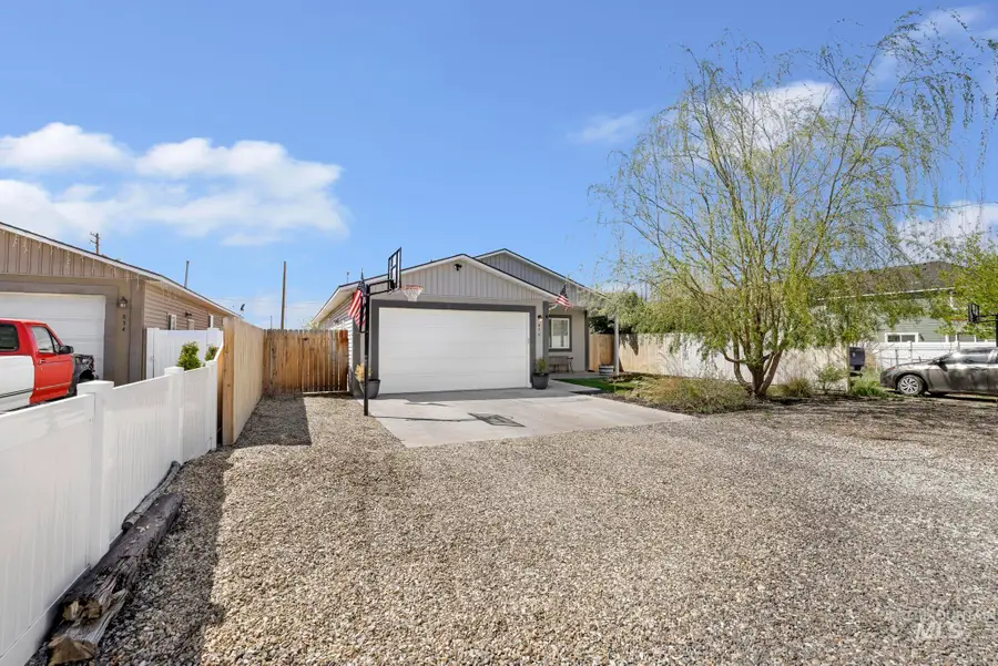 826 Normal, Burley, ID 83318 - #2