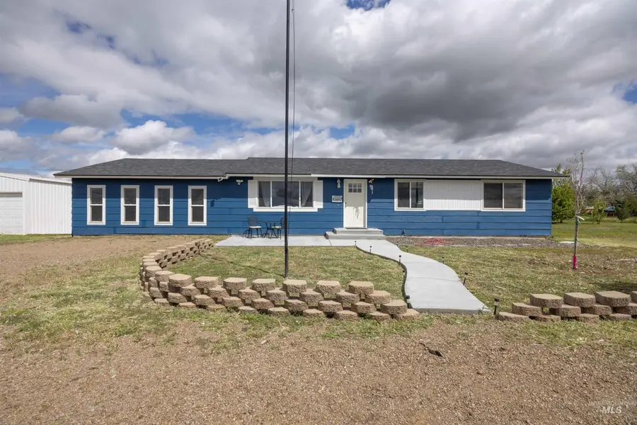 3044 NE Reservoir Rd, Mountain Home, ID 83647 - #3