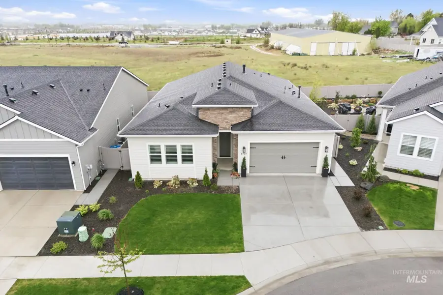 8739 W Pickett Creek St, Star, ID 83669 - #2