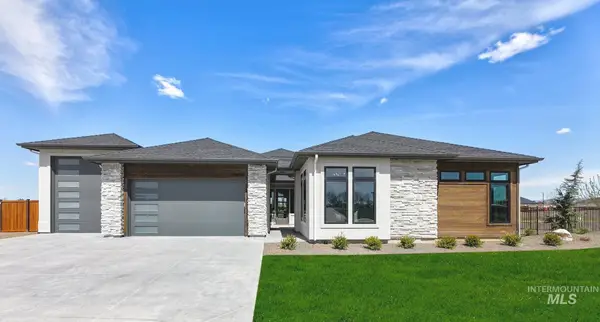 640 W Oak Springs Dr, Meridian, ID 83642