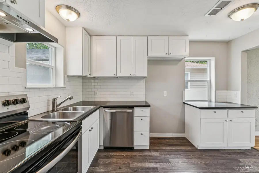 1706 S Pacific St, Boise, ID 83705 - #3