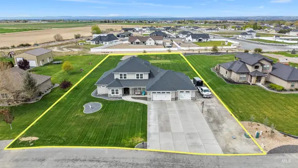 2464 E 3719, Twin Falls, ID 83301