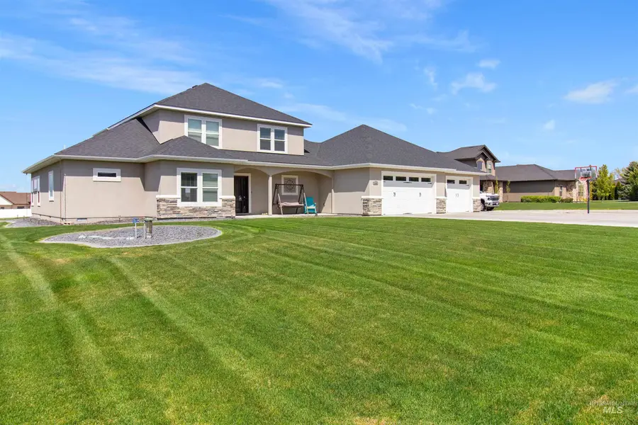 2464 E 3719, Twin Falls, ID 83301 - #2