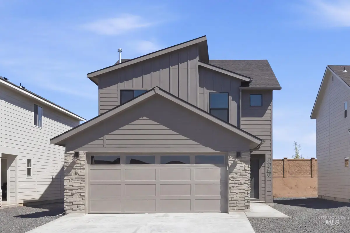 4360 N Alameda Creek Ave, Meridian, ID 83646 - #1