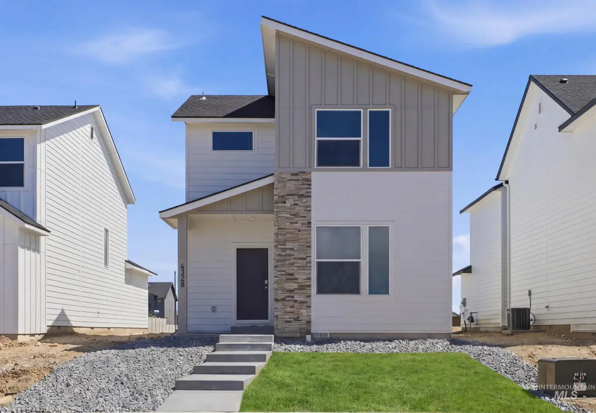 4328 N Camp Creek Ave, Meridian, ID 83646 - #1