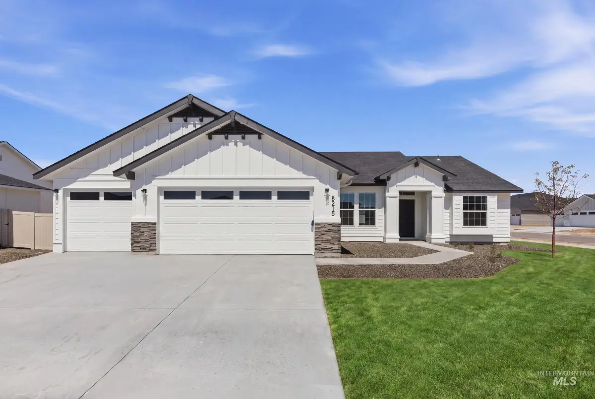 8215 E Cool River Lp, Nampa, ID 83687 - #1
